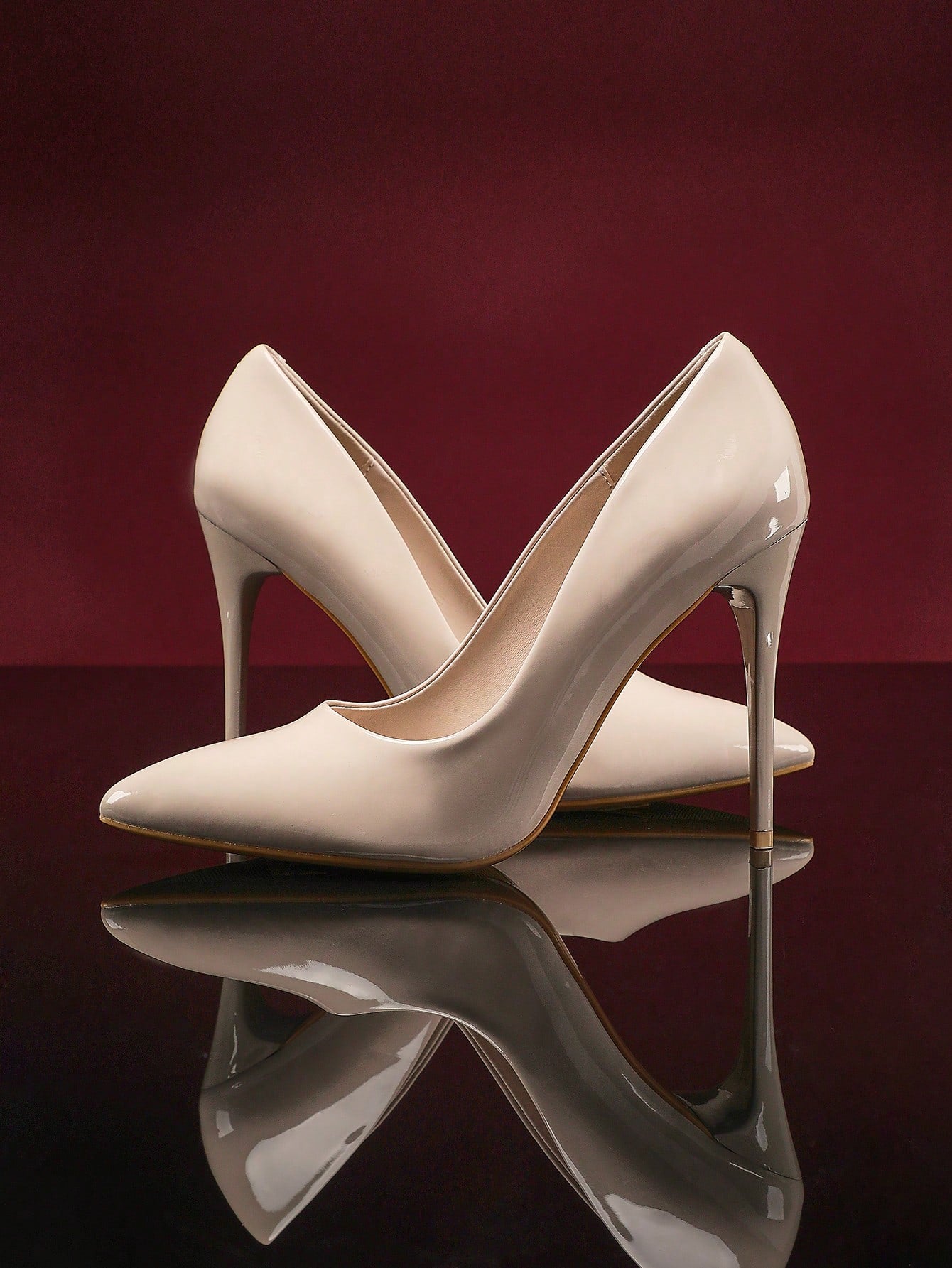 Women Point Toe Stiletto Heeled Man-Made Patent Material Pumps